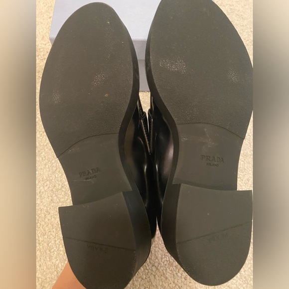 Prada Calzature Donna Black Leather Loafers - Picture 9 of 10